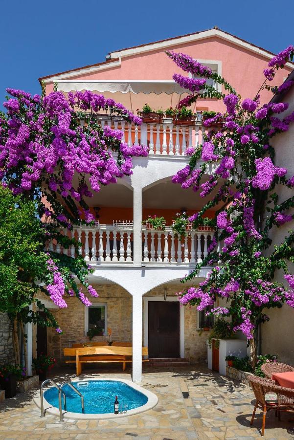 Apartments Salcinovic Medulin Exterior foto